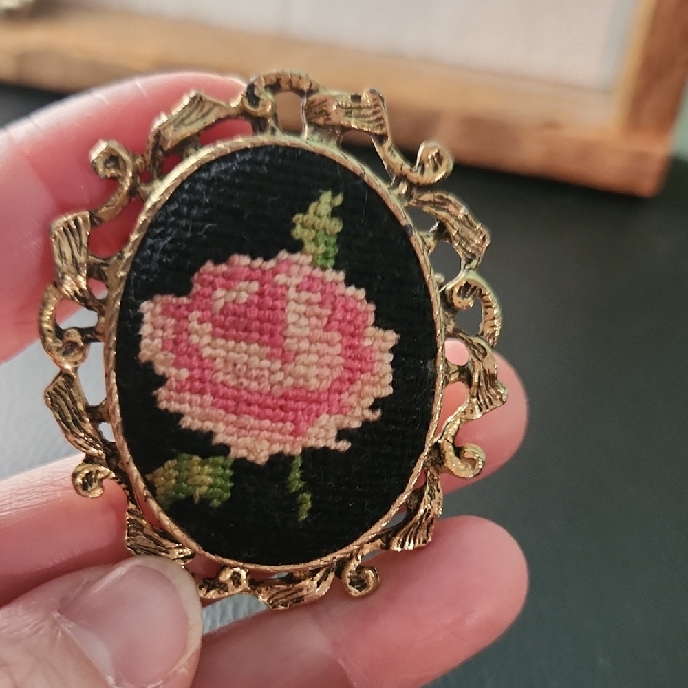 Gold and Pink Floral Brooch